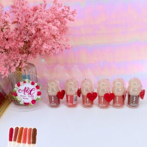 Whimsy Charms Gloss gama